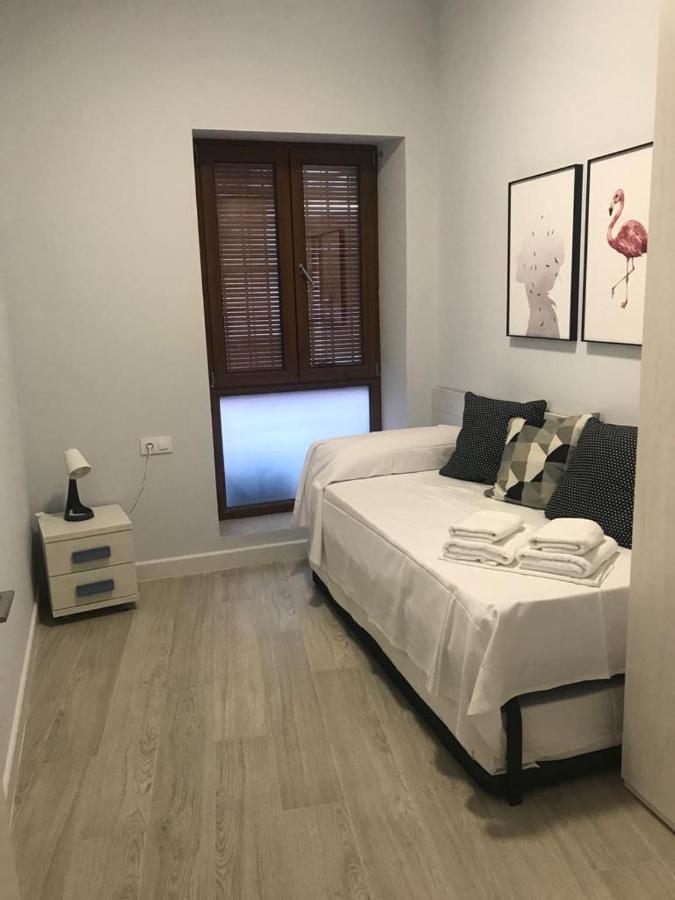 Los Alcázares Apartamentos La Encarnacion III מראה חיצוני תמונה